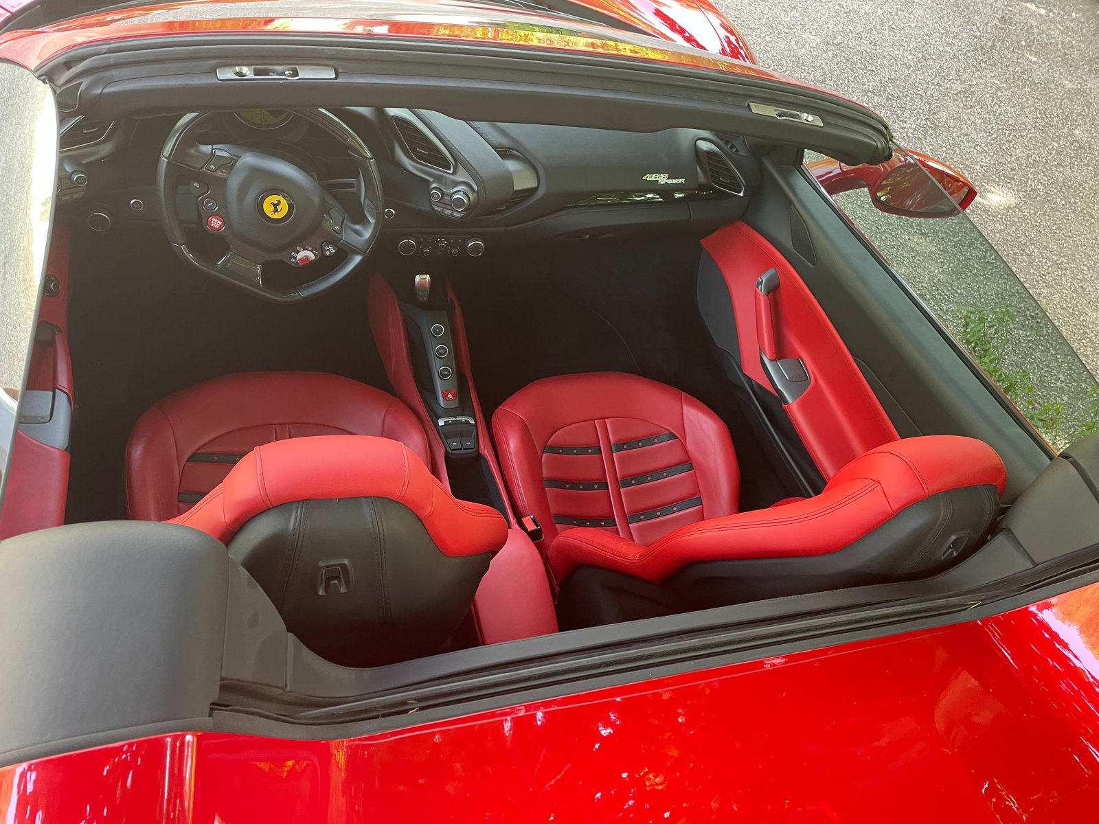 Ferrari 488 Spider — photo 3
